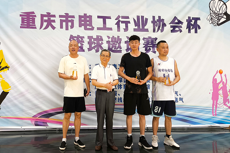 76208335.jpg mmexport1724115228857(1).jpg